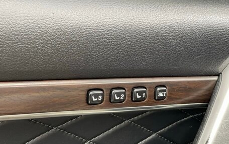 Toyota Land Cruiser 200, 2017 год, 7 350 000 рублей, 14 фотография