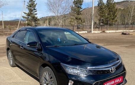 Toyota Camry, 2017 год, 2 450 000 рублей, 2 фотография