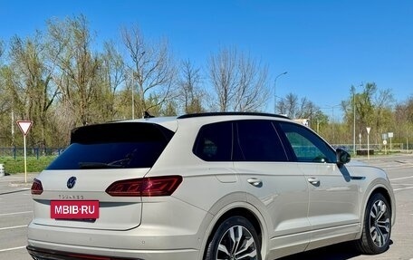 Volkswagen Touareg III, 2022 год, 9 890 000 рублей, 18 фотография
