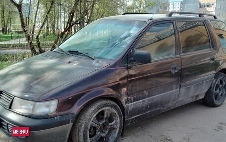 Mitsubishi Space Wagon III, 1996 год, 110 000 рублей, 3 фотография