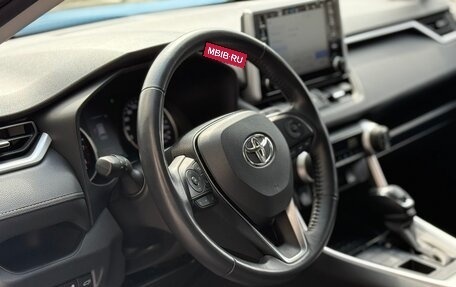 Toyota RAV4, 2020 год, 4 500 000 рублей, 15 фотография