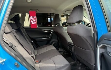 Toyota RAV4, 2020 год, 4 500 000 рублей, 23 фотография