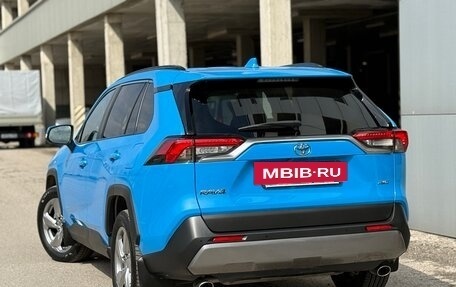 Toyota RAV4, 2020 год, 4 500 000 рублей, 13 фотография