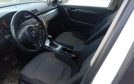 Volkswagen Passat B7, 2013 год, 1 111 000 рублей, 7 фотография