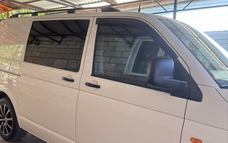 Volkswagen Transporter T5 рестайлинг, 2007 год, 1 650 000 рублей, 2 фотография