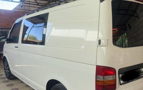 Volkswagen Transporter T5 рестайлинг, 2007 год, 1 650 000 рублей, 6 фотография
