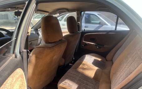 Mitsubishi Carisma I, 2003 год, 420 000 рублей, 2 фотография