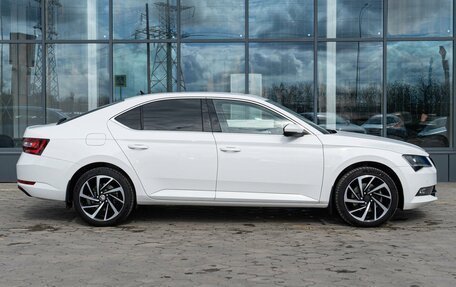 Skoda Superb III рестайлинг, 2018 год, 2 835 000 рублей, 5 фотография