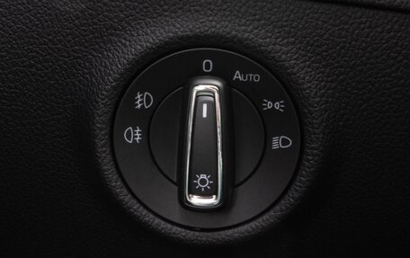 Skoda Superb III рестайлинг, 2018 год, 2 835 000 рублей, 13 фотография