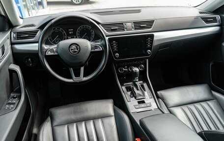 Skoda Superb III рестайлинг, 2018 год, 2 835 000 рублей, 6 фотография