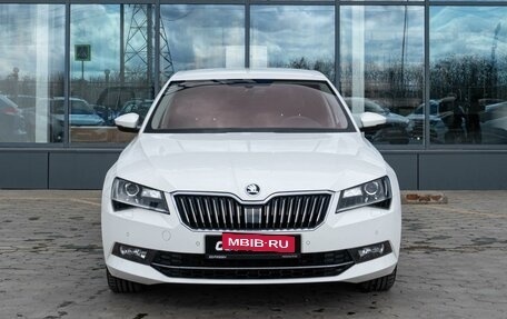 Skoda Superb III рестайлинг, 2018 год, 2 835 000 рублей, 3 фотография