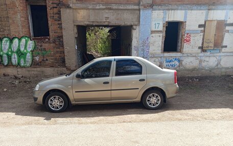 Renault Logan I, 2010 год, 300 000 рублей, 1 фотография