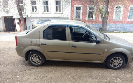 Renault Logan I, 2010 год, 300 000 рублей, 3 фотография