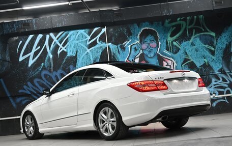 Mercedes-Benz E-Класс, 2013 год, 1 365 000 рублей, 3 фотография