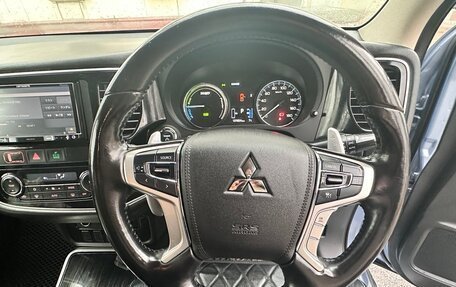 Mitsubishi Outlander III рестайлинг 3, 2015 год, 2 050 000 рублей, 7 фотография