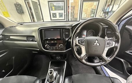 Mitsubishi Outlander III рестайлинг 3, 2015 год, 2 050 000 рублей, 12 фотография