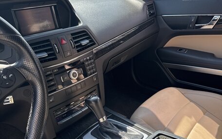 Mercedes-Benz E-Класс, 2010 год, 1 200 000 рублей, 12 фотография