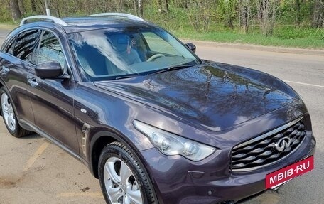 Infiniti FX II, 2011 год, 1 750 000 рублей, 3 фотография
