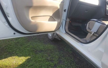 Toyota Gaia, 1999 год, 620 000 рублей, 2 фотография