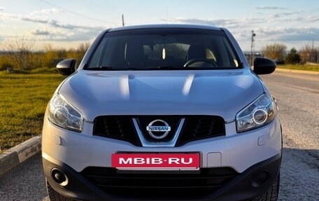 Nissan Qashqai, 2011 год, 895 000 рублей, 2 фотография