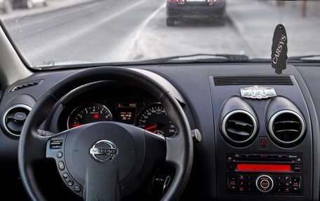 Nissan Qashqai, 2011 год, 895 000 рублей, 28 фотография