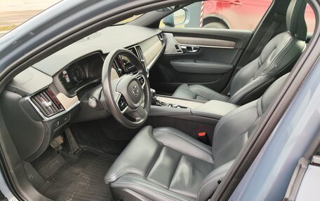 Volvo V90 Cross Country I рестайлинг, 2020 год, 4 600 000 рублей, 22 фотография