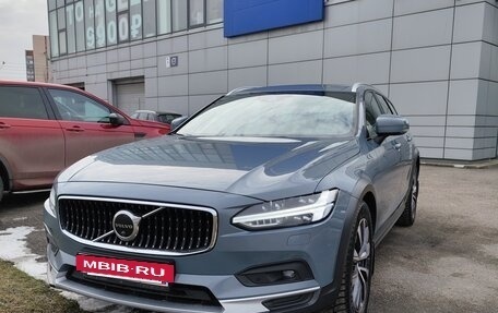 Volvo V90 Cross Country I рестайлинг, 2020 год, 4 600 000 рублей, 30 фотография