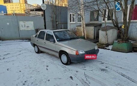 Opel Kadett E рестайлинг, 1988 год, 110 000 рублей, 2 фотография