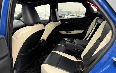 Lexus NX, 2022 год, 3 980 000 рублей, 7 фотография