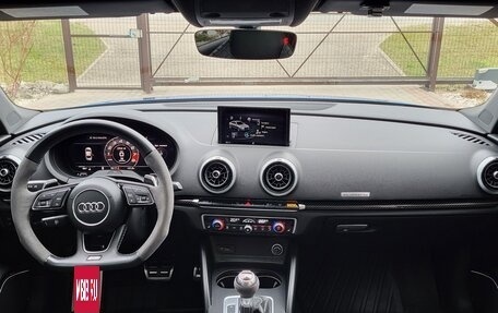 Audi RS 3, 2017 год, 5 500 000 рублей, 27 фотография