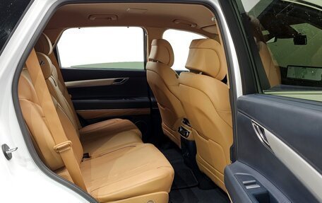 Genesis GV80 I, 2021 год, 4 360 000 рублей, 13 фотография