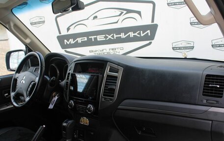 Mitsubishi Pajero IV, 2021 год, 3 700 000 рублей, 15 фотография