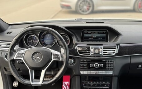 Mercedes-Benz E-Класс AMG, 2014 год, 3 300 000 рублей, 18 фотография