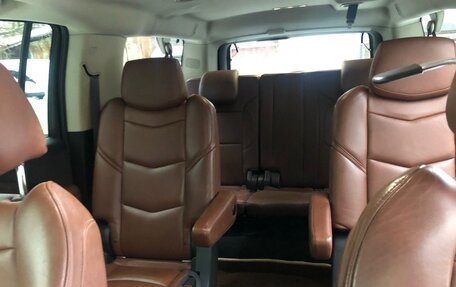 Cadillac Escalade IV, 2016 год, 5 500 000 рублей, 9 фотография