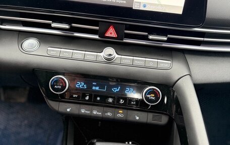 Hyundai Elantra, 2021 год, 2 630 000 рублей, 2 фотография