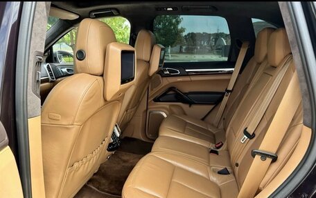 Porsche Cayenne III, 2011 год, 2 450 000 рублей, 8 фотография