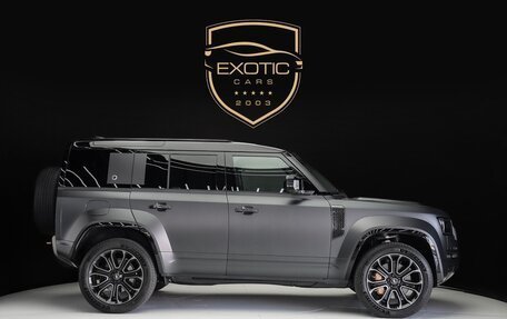 Land Rover Defender II, 2025 год, 31 300 000 рублей, 3 фотография
