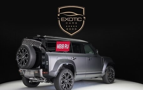 Land Rover Defender II, 2025 год, 31 300 000 рублей, 4 фотография