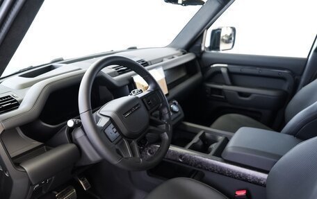 Land Rover Defender II, 2025 год, 31 300 000 рублей, 7 фотография