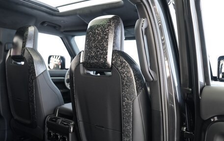 Land Rover Defender II, 2025 год, 31 300 000 рублей, 12 фотография