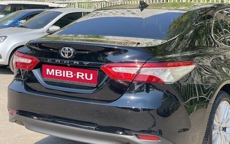 Toyota Camry, 2018 год, 2 950 000 рублей, 15 фотография