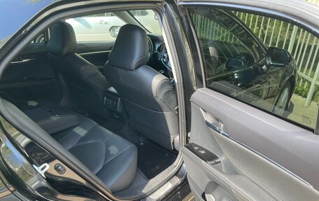 Toyota Camry, 2018 год, 2 950 000 рублей, 21 фотография