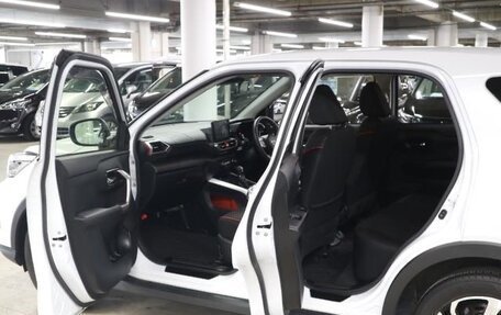 Toyota Raize I, 2021 год, 1 103 000 рублей, 26 фотография