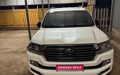 Toyota Land Cruiser 200, 2017 год, 8 150 000 рублей, 1 фотография