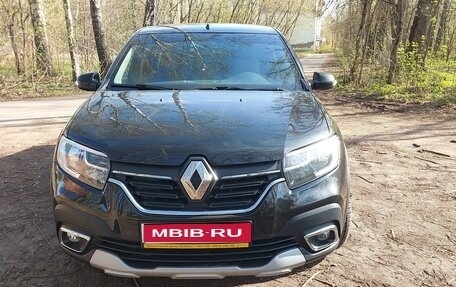 Renault Logan II, 2021 год, 1 400 000 рублей, 1 фотография