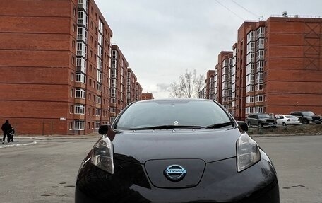 Nissan Leaf I, 2013 год, 1 265 000 рублей, 2 фотография