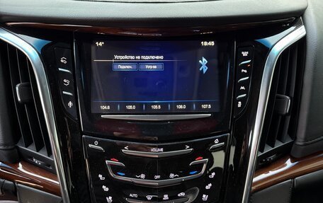 Cadillac Escalade IV, 2016 год, 5 000 000 рублей, 14 фотография