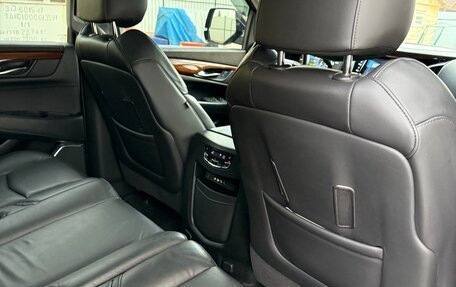 Cadillac Escalade IV, 2016 год, 5 000 000 рублей, 21 фотография