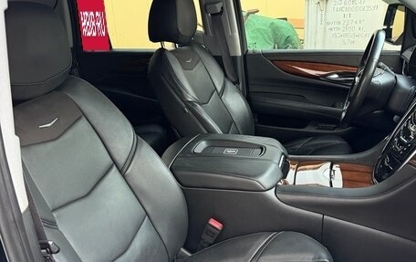 Cadillac Escalade IV, 2016 год, 5 000 000 рублей, 16 фотография
