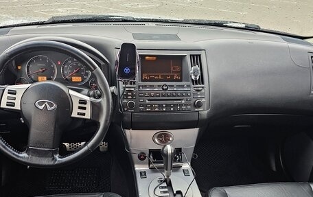 Infiniti FX I, 2003 год, 950 000 рублей, 17 фотография